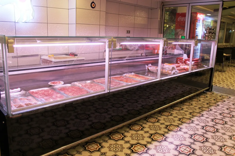 Et, Mandıra ve Market Vitrinleri